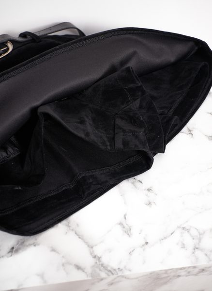 Compleu elegant flock vestă și pantaloni scurți negru -