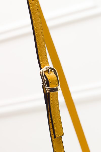Dámska kožená crossbody kabelka zo safiánové kože - žltá -