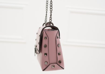 Dámská kožená crossbody kabelky s cvoky - růžová -