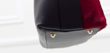 Dámska kožená kabelka So srsti 2 zipsy - červená