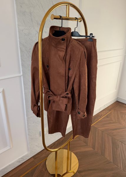 Compleu tip piele întoarsă pantaloni și jachetă -