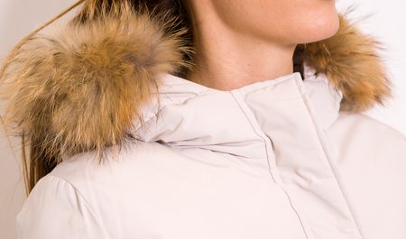 Chaqueta de invierno para mujer con piel de zorro real Due Linee - Crema -