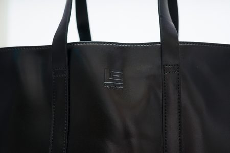 Borsa a spalla da donna in pelle Guy Laroche Paris - Nero -