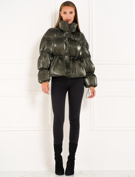 Dámská krátká oversize metalická bunda - zelená -