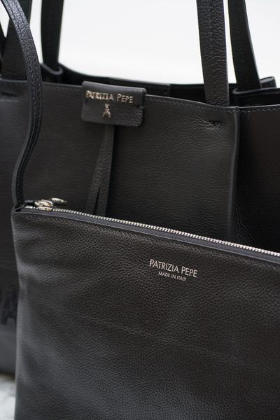 Borsa a spalla da donna in pelle PATRIZIA PEPE - Nero -