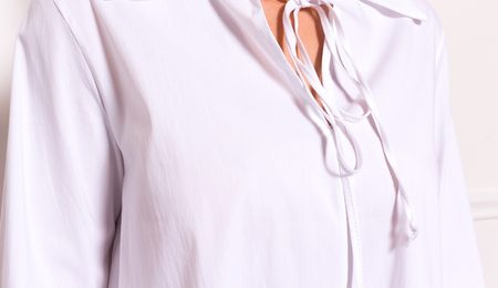 Dámská bílá košile se zavazováním -