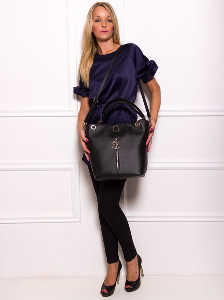 Dámská kožená kabelka se zipem stříbrné zapínání - černá -