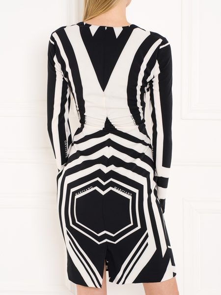 Damska sukienka Guess by Marciano - czarno-biały -