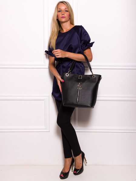 Dámská kožená kabelka se zipem stříbrné zapínání - černá -