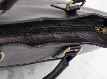 Kožená velká kabelka jednoduchá - černá -