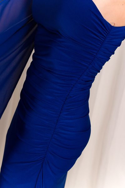 Dámske dlhé šaty na jedno rameno modrej -