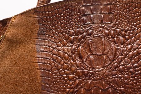 Dámska kožená kabelka so zipsom krokodíl - hnedá -