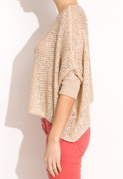 Damski sweter - beżowy -