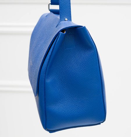 Dámská kožená kabelka přes rameno s klopou - královsky modrá -