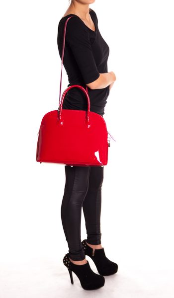 Dámske lakované červená kabelka -