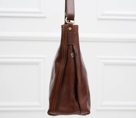 Dámská kožená kabelka s prodlužujícím poutkem na rameno - koňaková -