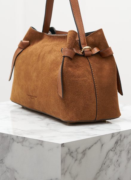 Kožená kabelka z broušené kůže do ruky hnědá -