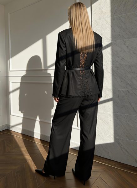 Costum cu aspect creponat sacou și pantaloni negru -