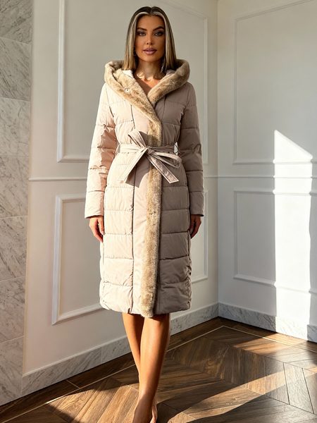 Dámská béžová zimní bunda s vegan fur lemováním -