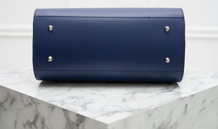 Dámská kožená kabelka do ruky s barevnými boky - tmavě modrá -