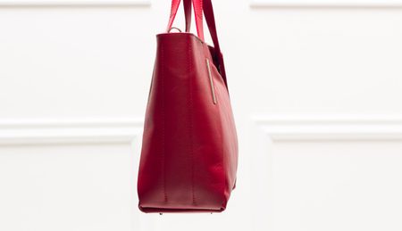 Dámska kožená kabelka so zdobením - tmavo červená -