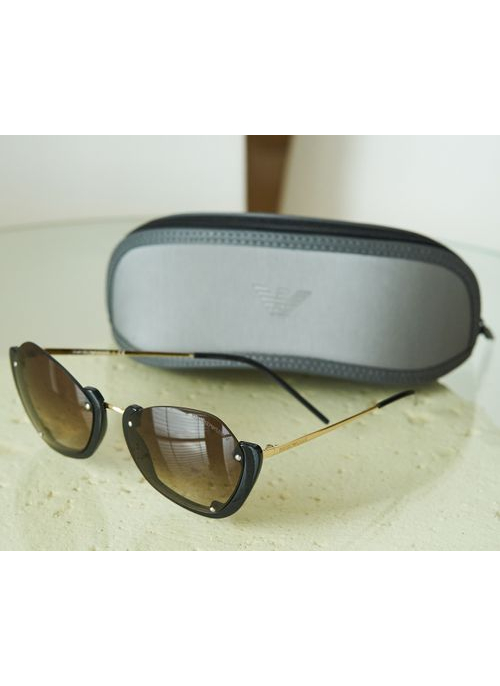 Sunglasses Emporio Armani - Black