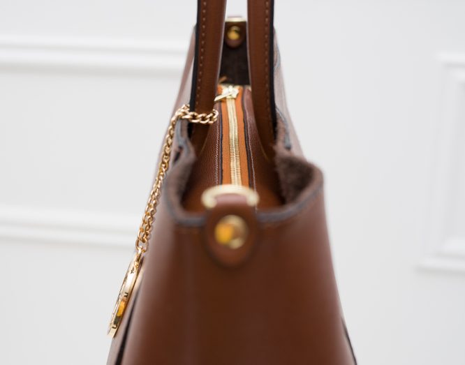 Dámska kabelka sa safiánové kože jednoduchá - hnedá