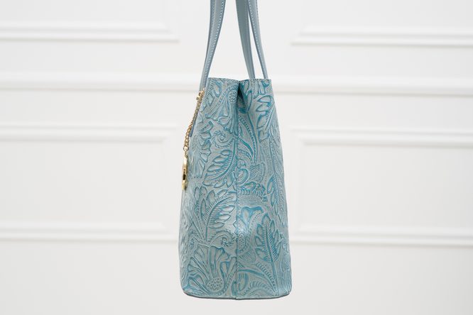 Kožená kabelka s květy přes rameno - světle modrá