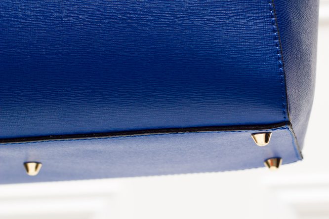 Kožená kabelka ze safiánové kůže jednoduchá - královsky modrá