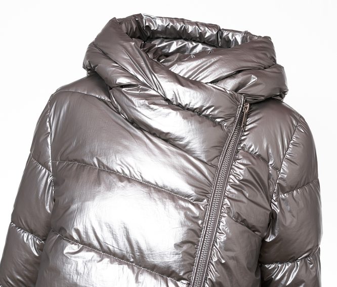 Dámská zimní bunda s asymetrickým zipem stříbrná