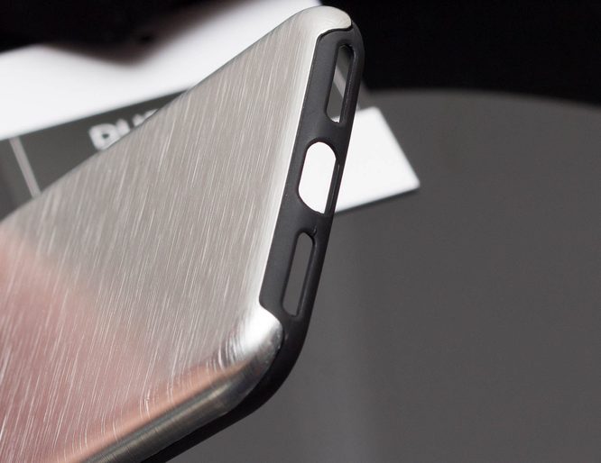 Védőtok iPhone 7/8 készülékekhez Due Linee - Ezüst