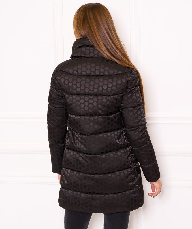 Dámska zimná bunda so vzorom koliesok čierna