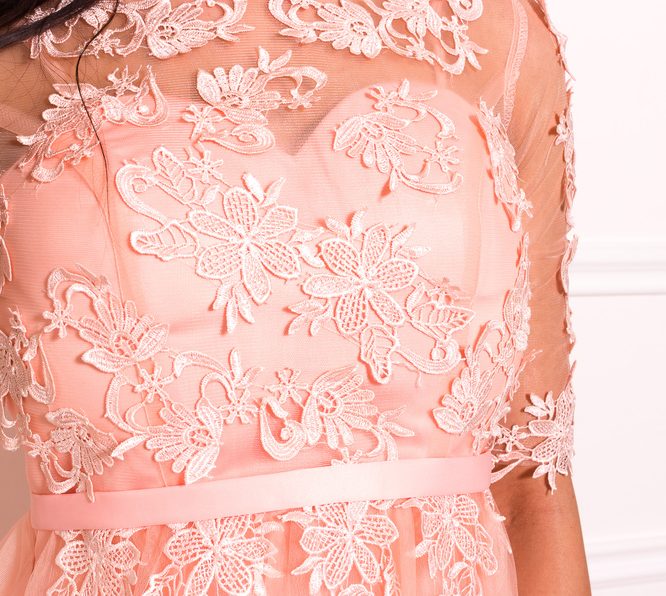 Společenské luxusní dlouhé šaty s rukávkem - světle růžová