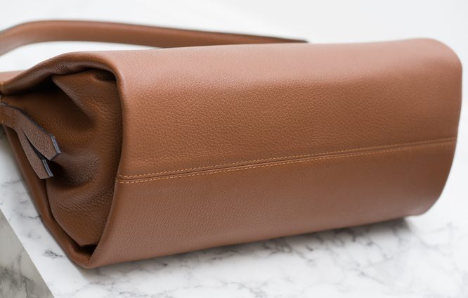 Dámská exkluzivní kožená kabelka s magnety - marrone
