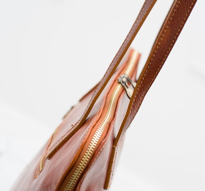 Dámská kožená kabelka s dlouhými poutky - coyo