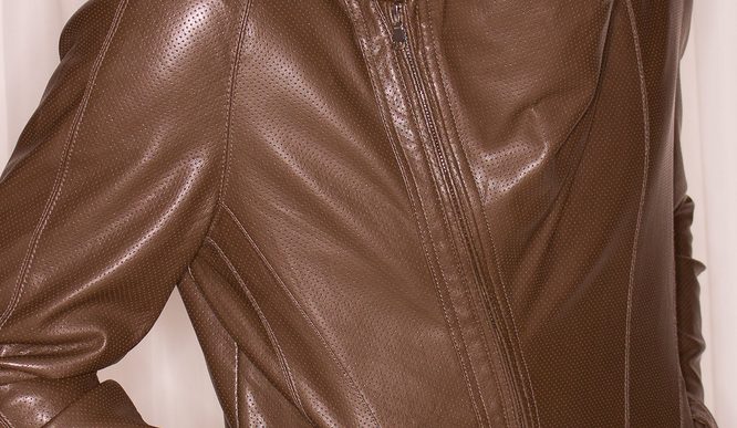Pánská perforovaná koženková bunda hnědá
