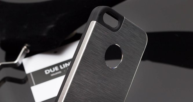 Védőtok iPhone 6/6S készülékekhez Due Linee - Ezüst