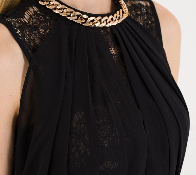 Šifónové šaty s čipkou vzadu čierne