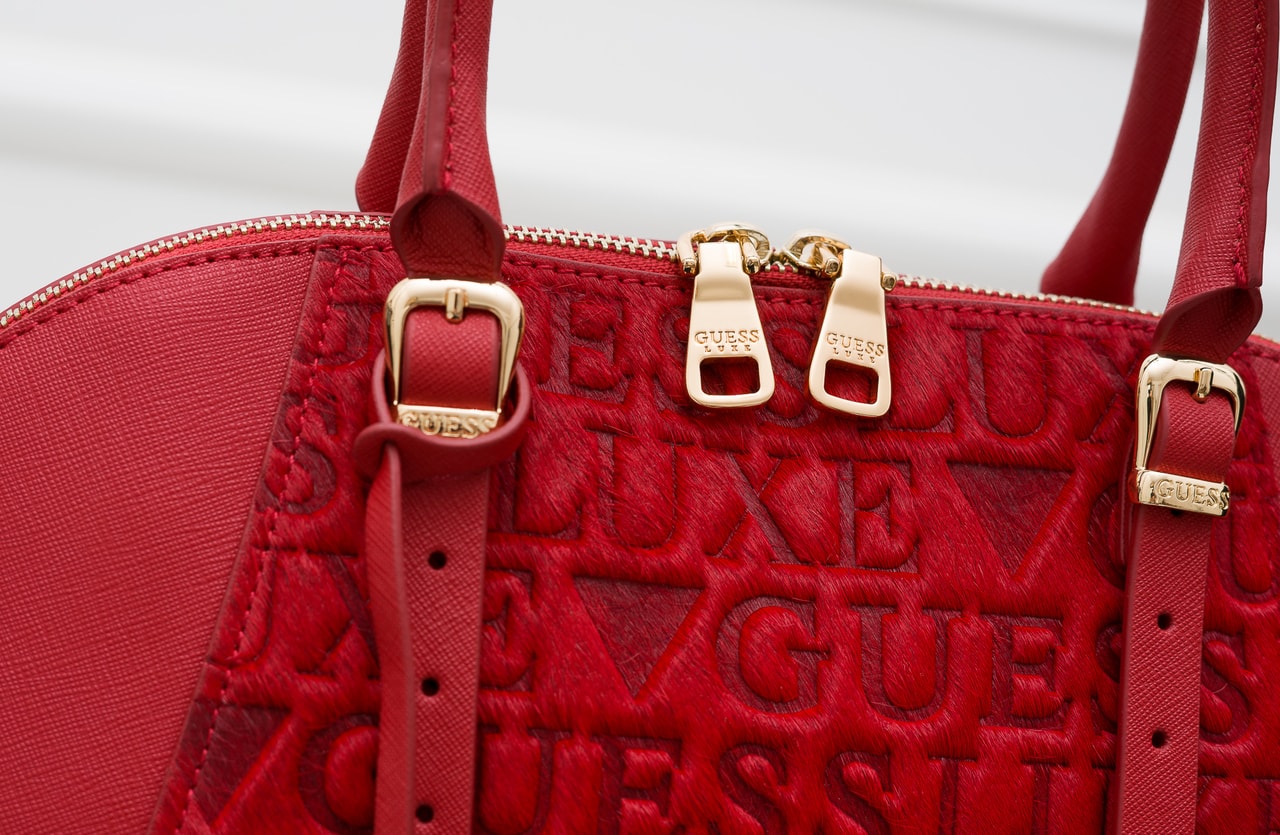 Где Купить Оригинал Сумки Guess