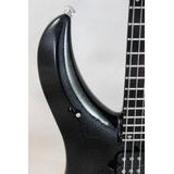 Music Man USA - Majesty 6 - Black Frosting elektrická kytara s chromovým hardwarem LIMITED  - 1ks