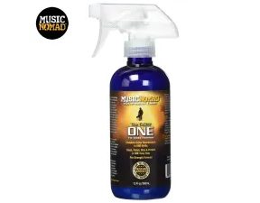 MusicNomad MN150 Guitar ONE Tech size - čistič, leštěnka a vosk v jednom balení - 1ks