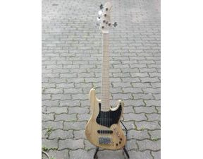 Xotic XJ-1T 5-String Bass - Natural - basová kytara - 1ks