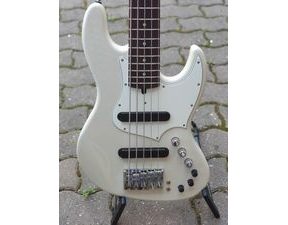 Sterling by MusicMan StingRay RAY34FM-HCB-R2, Heritage Cherry Burst -