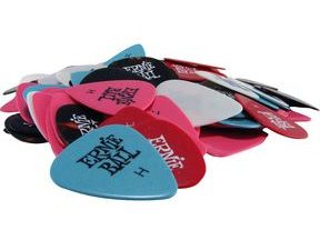 9128 Ernie Ball série SIDEMAN Heavy 0.94mm Assorted Color Celluloid Picks - různé barvy, silné , celluloidové - 144ks