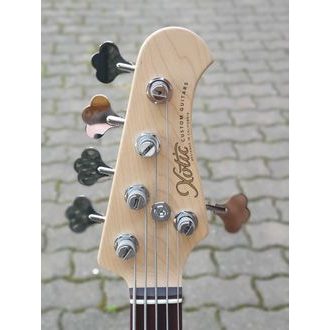 Xotic XJ-1T 5-String Bass - Vintage White - basová kytara - 1ks