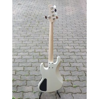 Xotic XJ-1T 5-String Bass - Vintage White - basová kytara - 1ks