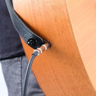 MusicNomad MN271  Acousti-Lok Strap Lock Adapter pro metrický závit kabelového jacku