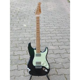 Xotic Guitars USA California Classic® XSC-3 - Black - Heavy Aged - elektrická kytara - 1ks