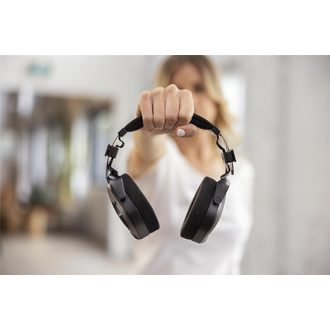 RØDE NTH-100 - profesionální uzavřená sluchátka - 1ks
