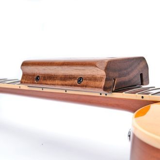MN831 MusicNomad Fret Beveling File (B-File) - pilník na broušení pražců - 1ks